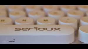 Kit tastatura retro + mouse serioux wireless alb cod produs: Kit Wireless Tastatura Mouse Serioux Retro Youtube