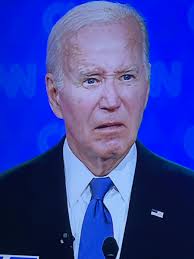 Kendall Ackerman (@kenack2)