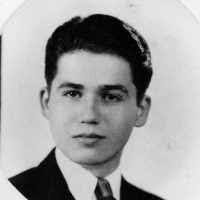 Ann Toohey's Instagram, Twitter & Facebook