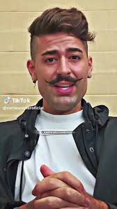 Esther Sousa E Cabelinho