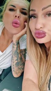 @asik 29.01 #usta #dużeusta #blondynki #tiktokpolska🇵🇱 #tiktokpoland  #smeszne #smesznefilmiki #crazy #me #my #torun #like #goodvibes #humour  #happy #wariatki #