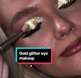 Applying our champagne gold glitter eyeshadow pigment on our beautiful model @JennyDaglishx ✨ if you find it too difficult to use loose pigments, check out our glistening pigment mix ( magic potion ) ...