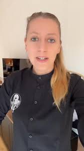 ✨ Photographe & vidéaste de mariage en Alsace ✨Visionnez cette vidéo pour  découvrir mon univers et ma façon de capturer votre grand jour avec  douceur, bienveillance et authenticité. ❤️📸 Vous vous ...