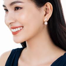 Bông tai kim cương vàng 18K K1B.DEA0171E