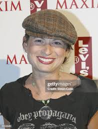 64 Annie Segal Photos & High Res Pictures