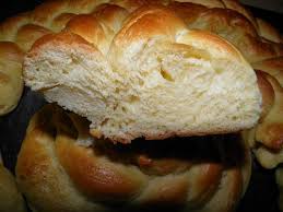 Pain Au Beurre Antillais Sucremiel Et Son Fameux Robot