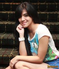 Make your own vlog or funny video using viva video editor. Galeri Foto Una Putri Foto Terbaru Foto Populer Kapanlagi Com