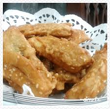Angkat lalu ulek kasar atau sesuai selera tambahkan. Goreng Pisang Resepi