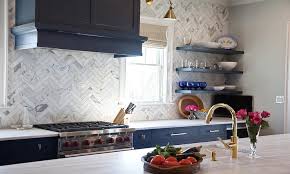 For example, a deep navy blue kitchen cabinet with brass hardware can deliver you a luxurious image. Navy Blue Shaker Kitchen Cabinets Design Ideas