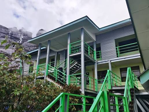 2d1n panalaban hostel (mokodou & kinotoki)