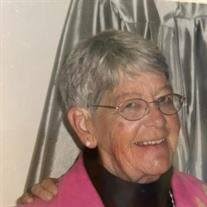 Anne Mathis's Instagram, Twitter & Facebook