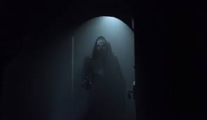 The nun is a 2018 american gothic supernatural horror film directed by corin hardy and written by gary dauberman, from a story by dauberman and james wan. The Nun Filmkritik Bewertung Filmtoast De