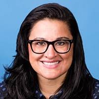 Karen Guerra's Instagram, Twitter & Facebook