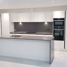 how much does a bespoke kitchen cost in