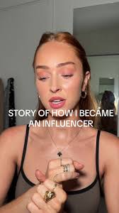 Sydney Schiffer Pool Party