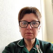 Debbie Parry's Instagram, Twitter & Facebook