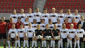 Was passiert bei einem positiven test? Deutsche Em Kader Europameisterschaften Turniere Die Mannschaft Manner Nationalmannschaften Mannschaften Dfb Deutscher Fussball Bund E V