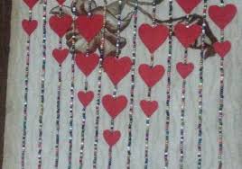 Salon için fon perde seçerken az daha salonun ağırlığını taşıyan modern çizgilerde bir tercih yapmaya çalışın. El Yapimi Perdeler Dikis Aciklamalari Ve Videolari Burada 10marifet Org