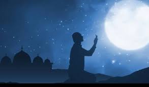 Lailatul qadr itu sendiri bermakna suatu malam yang keutamaannya lebih dari 1000 bulan jika seseorang beribadah pada malam tersebut. Tanda Tanda Malam Lailatul Qadar Menurut Imam Al Ghazali