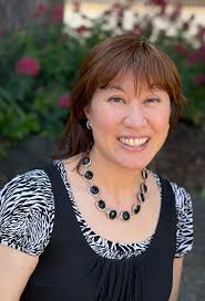 Clara Capps's Instagram, Twitter & Facebook