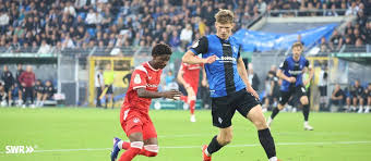 Krawalle und Polizeieinsatz: FCK siegt bei Waldhof Mannheim — sportschau.de