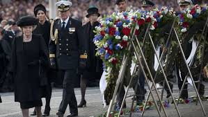 4 mei is de 124ste dag van het jaar (125ste dag in een schrikkeljaar) in de gregoriaanse kalender. Dodenherdenking 4 Mei Is Niet Om Stil Te Staan Bij Daders Trouw