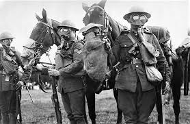 Kejadian ini mengambil tempat di benteng osowiec di front timur selama perang dunia pertama. Ataka Mertvecov 6 Avgusta 1915 Goda Pikabu