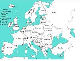 De asemenea sunt prezentate capitalele fiecăreia, populația, suprafața și densitatea locuitorilor/km². Harta Harta Europa Tari