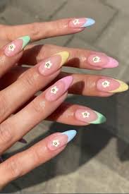 Almond nails remind the shape of an actual almond, and that is where this shape got its name. 38 Trendy Almond Shaped Nail Art For Summer Nails 2021