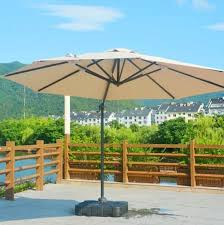 Meway 10ft outdoor umbrella backyard umbrella deck umbrella cantilever patio umbrella with crank & cross base, easy to instal (10ft, beige). 20 Different Types Of Patio Umbrellas And Shade Home Stratosphere