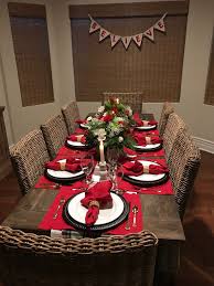 Saro lifestyle merry martinique collection buffalo plaid holly design table runner. Christmas Tablescape Neutral Table Runner Plaid Runner Red Placemats And Napkins Xmas Dinner Table Christmas Table Settings Christmas Dinner Table Settings