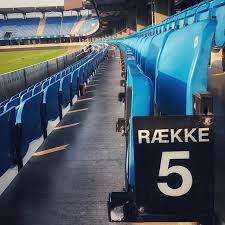 Pin Von Ben Cartwright Auf Groundhopping Stadion Fegen Instagram
