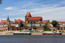 Baza noclegowa z polski i zagranicy: Torun Travel Poland Europe Lonely Planet