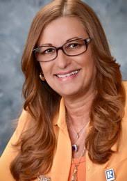 Kristie L. Hunt, Agent