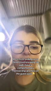 Couples Gym Fun: Complimentary Access Humor