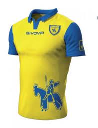 Het nieuwe shirt is geheel wit en voorzien van verschillende gouden details. Chievo Verona 2014 15 Home Kit