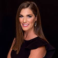 Candis Dunn's Instagram, Twitter & Facebook