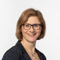 Alexandra Noll's Instagram, Twitter & Facebook