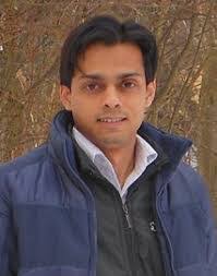 Lauri Lopez's Instagram, Twitter & Facebook