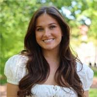 Catie Thomas's Instagram, Twitter & Facebook