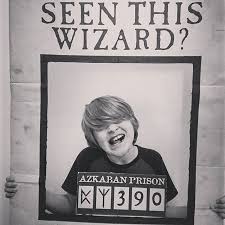 New The 10 Best Craft Ideas Today With Pictures Photo Booth Harry Potter Avis De Recherche Sorcier Dangereux T Harry Potter Photo Booth Harry Potter Diy