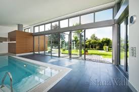Maybe you would like to learn more about one of these? Love The Retracting Walls Piscinas Modernas Piscinas De Sonho Casa Com Piscina