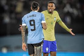 Uruguay - Brasil: ¡De Loco! Uruguay de Bielsa le pega a Brasil y lo supera  en tabla de Conmebol; Neymar se rompe otra vez - Fase de Clasificación al  Mundial - Conmebol