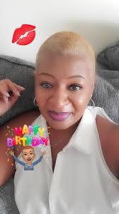 Renee Starks (@loveisgold22)