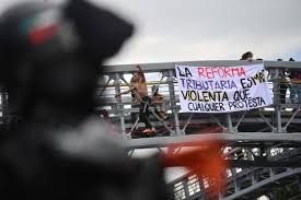 #nacional en la mañana de este miércoles 28 de abril se reportaron manifestaciones en 23 ciudades de colombia. En El Paro Nacional Tambien Hubo Momentos De Paz El Espectador