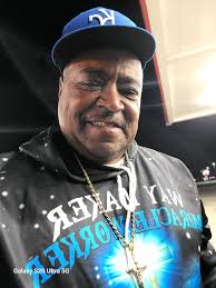 Our FLG this evening was very blessed to be with ML and Emma and family. We  enjoyed singing, praying, and talking in the presence of our Awesome God.  Keep fired up!