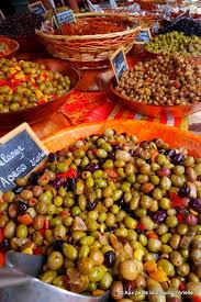 Les Marches De Provence Aux Petits Bonheurs D Arielle Petits Bonheurs La Vie En Couleur Ma Petite
