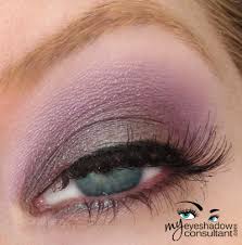 Spotlight On Mac Club Mac Makeup Eyeshadow Mac Cosmetics Eyeshadow Mac Eyeshadow Tutorials