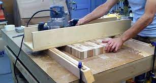 How To Flatten And Thickness Large Slabs Of Wood With A Diy Router Bridge Planer Diy Router Small Woodworking Projects Router Woodworking