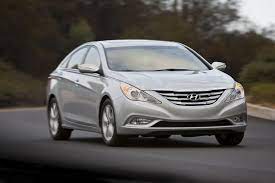 The seat belt linkages for both front seat belts may detach from the seat belt anchor pretensioners. 2011 Hyundai Sonata News And Information Conceptcarz Com